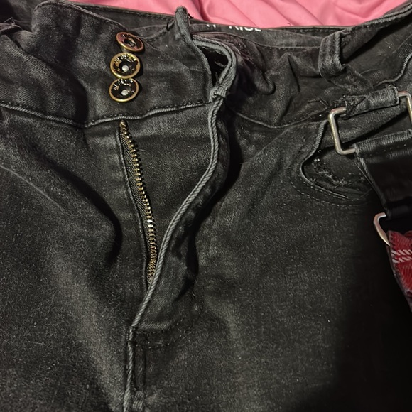 Jeans,black with back straps - Picture 2 of 4